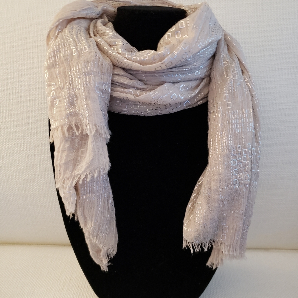 Pink/beige neck scarf